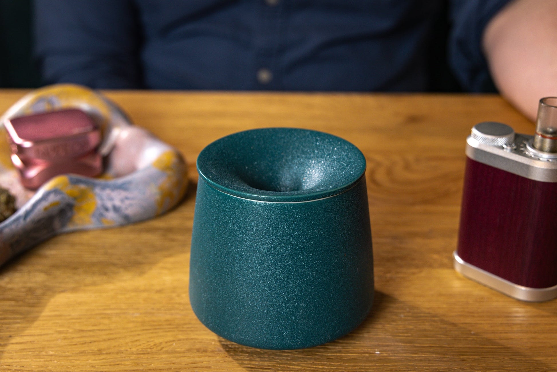 Dark green ceramic dry herb vape AVB ashtray with lid