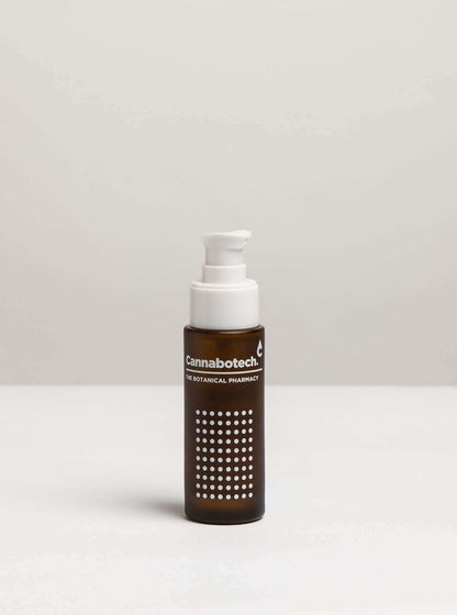 Voyager Skinteen Skin Lotion 30ml bottle